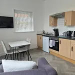 #9 Studio Apartment - Sleeps 4