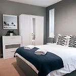 Urban Pearl - Modern 1 Bed Flat