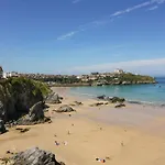 17 Cliff Edge
