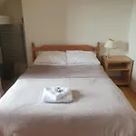 Rose Street 2 Bedroom