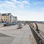 32 St Brides Bay View Apts