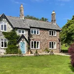 Victorian Cottage Overlooking The Plym Valley