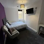 Ensuite Rooms Serviced Accommodation Close To Bae