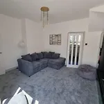 The Quiet Central Cottage