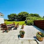 Tirnant- 3 Bed - Ground Floor Rooms -Dog Friendly