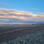 Detached Cottage Yards From The Beach