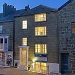 New~Breathtaking Bay Views~Chapel Street~Penzance