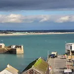 New~Breathtaking Bay Views~Chapel Street~Penzance