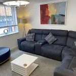 Mossie Apartment