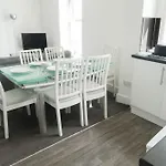 Farina Holiday Apartments