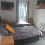 Remarkable Seaside Apartment - Sleeps 4