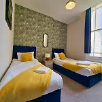 Flash Sale Central Hove 3 Bedroom Flat Bn310Fir03