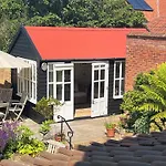 Beta Cottage