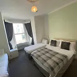 Farina No2, Sea View Apartment Sleeping 4 Guests