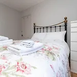 Host & Stay - Grove Townhouse