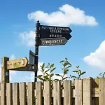 Clarence Mews Cottage