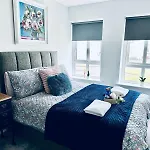 Coastal Haven 5 Bed Gem In Portrush Center