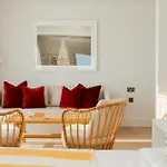 Moonfleet Manor - A Luxury Family Hotel