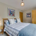 Flat 5 Penlu