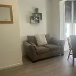 Comfy Staycation! 2 Bedroom Apt- Families & Business Travelers - Excellent Location In The City Centre - Everhome Ltd By Luxiety Stays Short Stay Serviced Accommodation Southend On Sea