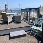 3 Bed In Mousehole 81271