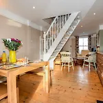 3 Bed In Whitstable Wcc07