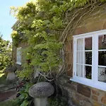2 Bed In Shorwell Ic183