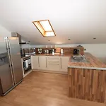 2 Bed In Torquay 51143