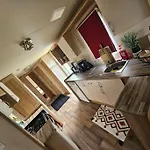 3 Bedroom Caravan Close To Beach And Fantasy Island