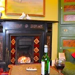 3 Bed In Polruan Pc032