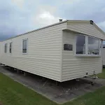 Kingfisher Horizon Iiii 8 Berth Close To Site Entrance