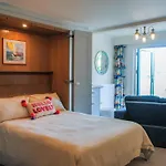 36 The Salcombe
