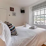 6 Bed In Polruan 75581