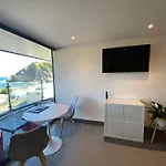 1 The View Apartments Ilfracombe - Seafront, Parking, Lift, Ev