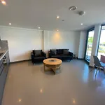 1 The View Apartments Ilfracombe - Seafront, Parking, Lift, Ev