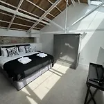 3 Bed - 21 Factory Cooperage By Pureserviced