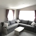 Kingfisher Festival 6 Berth Central Heated Close To Site Entrance