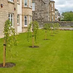 Troon No 1 Apartments