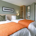 Troon No 1 Apartments