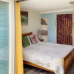 Holly Cottage