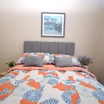 2 Bed Property In Brixham 79989