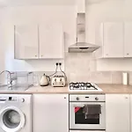 Bright Old Town City Centre Apartment