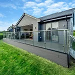Fair Isle Holiday Cottages - Fastnet