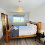 Valley Lodge 3 Bedroom Retreat In Craigantlet Hills