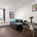 Room 2 Hotel Style Double Bedroom In Marazion