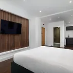 Room 1, Hotel Style Double Bedroom In Marazion