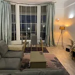 Period Sea View Flat In Hastings