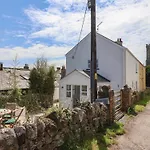 Backlands Farmhouse