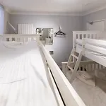 Host & Stay - The Old Coach House On Margaret Street