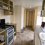 Lyons Robinhood - 3 Bedrooms